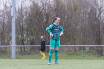 Bild 396 - F SSC Hagen Ahrensburg - SV Frisia Risum-Lindholm : Ergebnis: 1:2